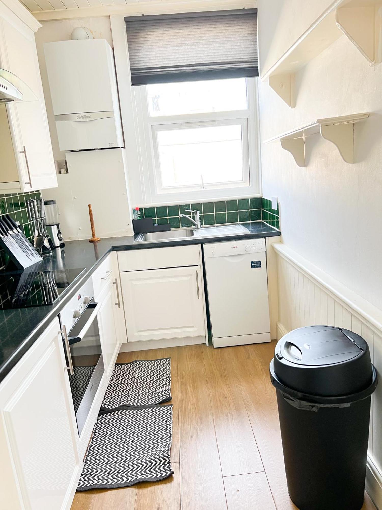 Welcome 2 Bedrooms Flat In Wimbledon London Kültér fotó