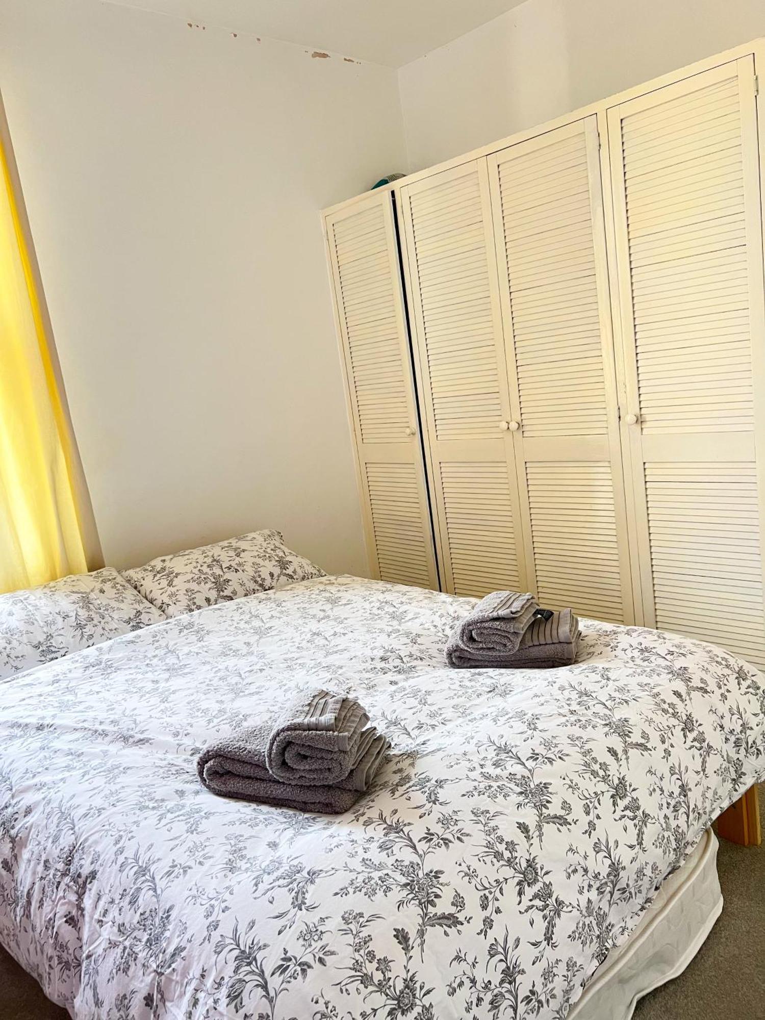 Welcome 2 Bedrooms Flat In Wimbledon London Kültér fotó