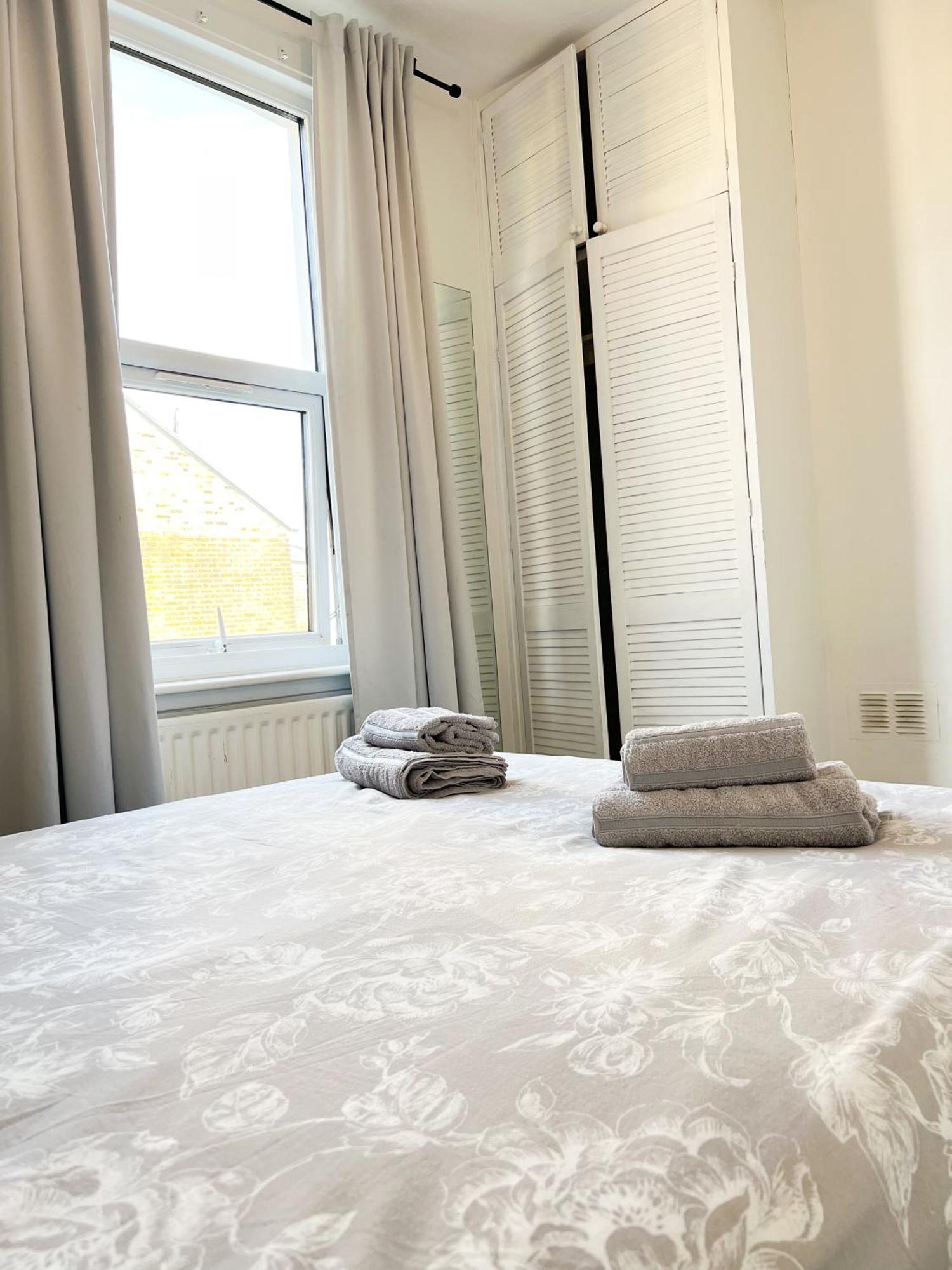 Welcome 2 Bedrooms Flat In Wimbledon London Kültér fotó